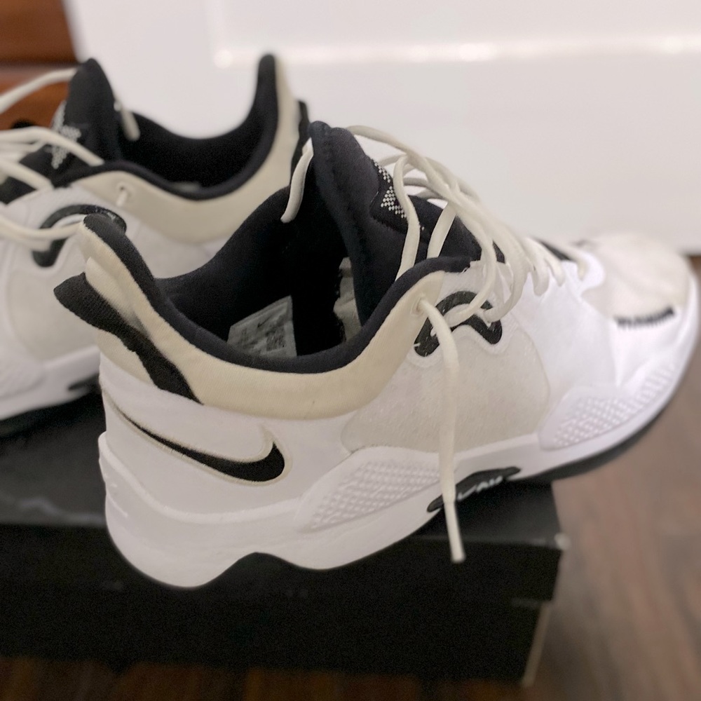 Nike Paul George 5 basketball shoes. PG5